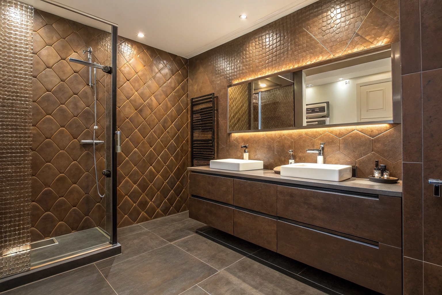 Кожаный интерьер ванной